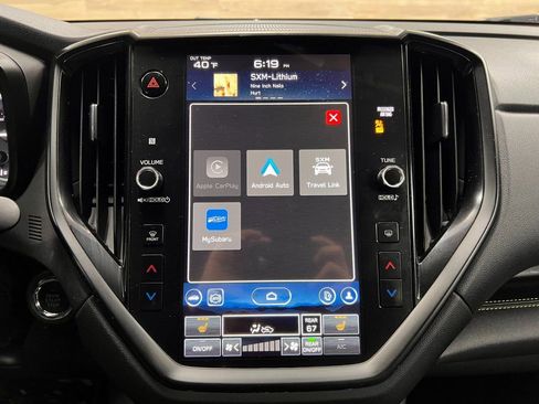 Used 2024 Subaru Ascent Onyx Edition image 7