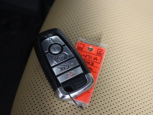 Used 2023 Ford F150 Lariat image 44