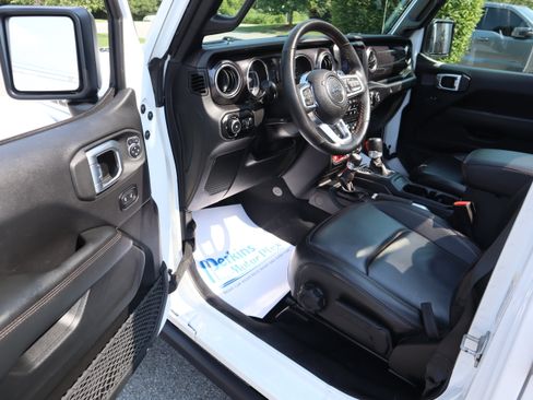 Used 2022 Jeep Wrangler Unlimited Rubicon w/ Dual Door Group (Lowers Only) AWD/4WD image 3
