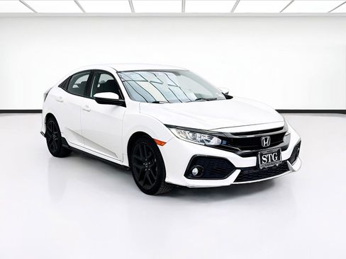 Used 2019 Honda Civic Sport image 3