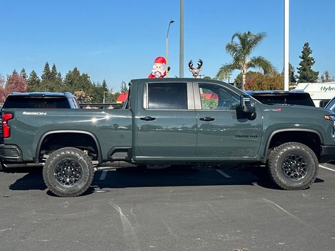 New 2026 Chevrolet Silverado 2500 ZR2 w/ ZR2 Bison Edition image 3