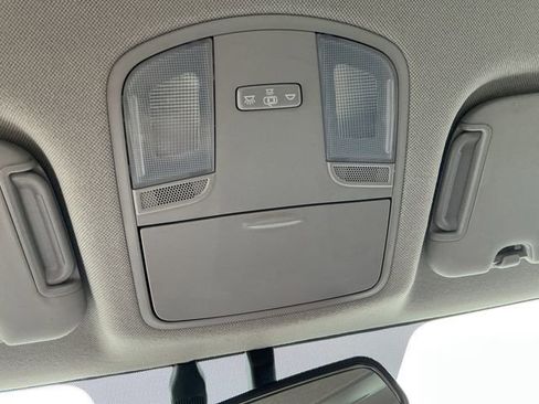 Used 2017 Hyundai Elantra Limited image 50