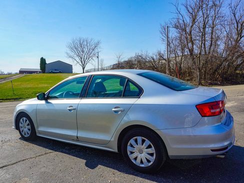 Used 2015 Volkswagen Jetta S FWD image 6