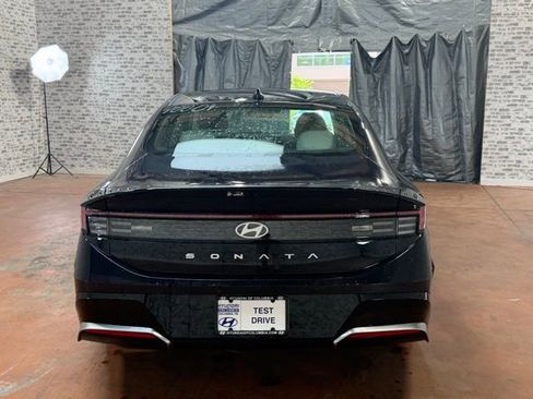 New 2026 Hyundai Sonata SEL image 5