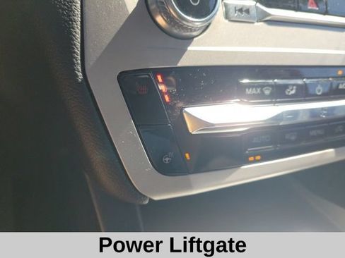 Used 2024 Ford Explorer XLT w/ Equipment Group 202A AWD/4WD image 8