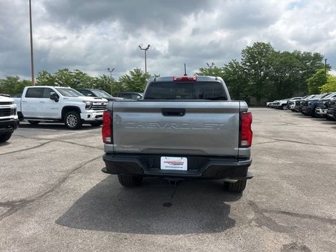 Used 2025 Chevrolet Colorado Z71 w/ Technology Package image 4
