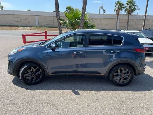 Used 2021 Kia Sportage S image 3