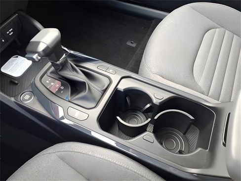 New 2025 Kia K4 EX image 10