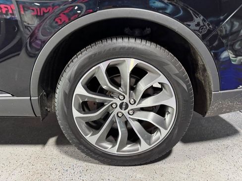 Used 2025 Lincoln Aviator Reserve AWD/4WD image 27