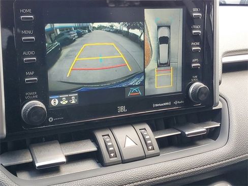 Used 2021 Toyota RAV4 Limited image 25