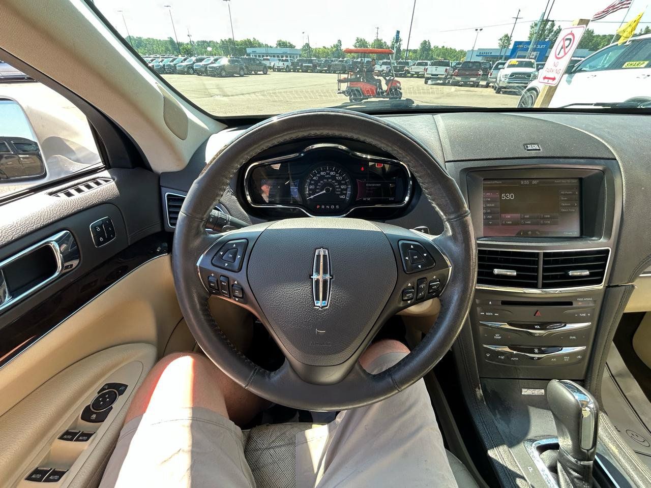 Used 2014 Lincoln MKT AWD w/ Equipment Group 201A image 31