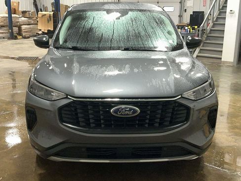 Certified 2023 Ford Escape Active image 1