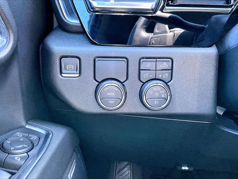 Certified 2023 Chevrolet Silverado 1500 LTZ RWD image 27
