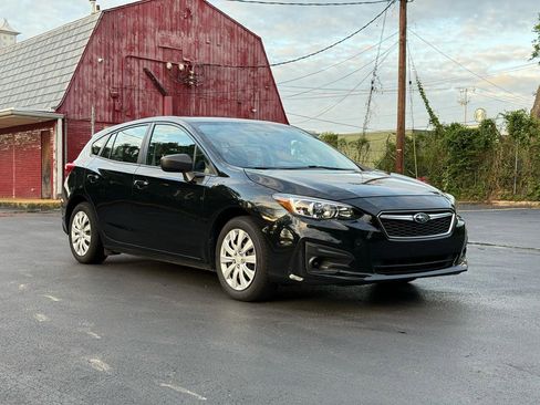 Used 2018 Subaru Impreza 2.0i AWD/4WD image 2