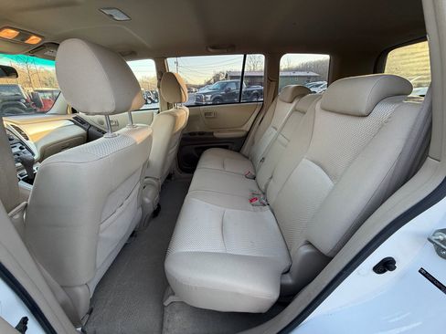 Used 2006 Toyota Highlander 2WD image 12