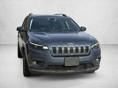 Used 2020 Jeep Cherokee Latitude Plus image 21