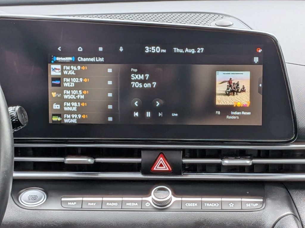 Certified 2025 Hyundai Elantra SEL FWD image 24