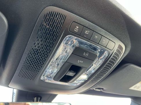 Used 2022 Mercedes-Benz A 220 4MATIC image 32