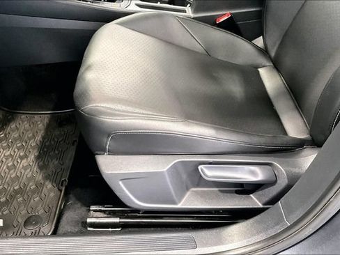 Used 2019 Volkswagen Jetta SE FWD image 23