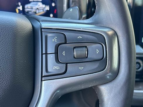 Certified 2022 Chevrolet Silverado 1500 LTZ w/ Technology Package image 33