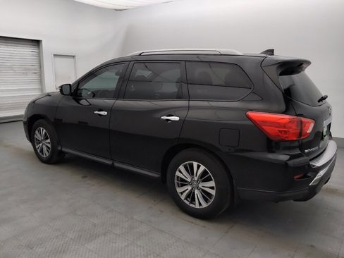Used 2020 Nissan Pathfinder S image 3