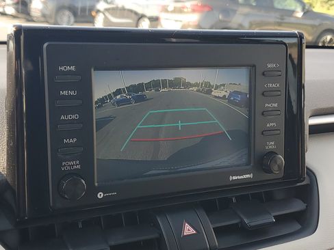 Certified 2022 Toyota RAV4 XLE AWD/4WD image 28