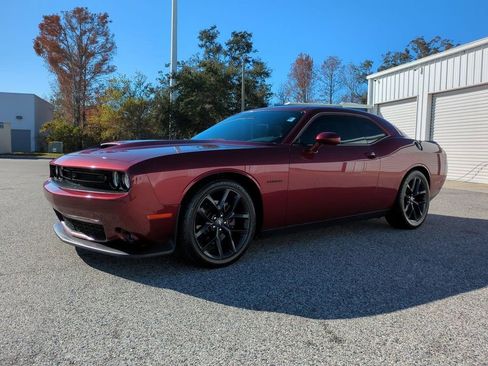 Used 2020 Dodge Challenger R/T w/ Blacktop Package image 2