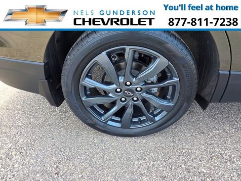 Used 2023 Chevrolet Equinox RS AWD/4WD image 10
