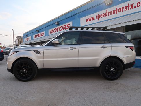 Used 2016 Land Rover Range Rover Sport HSE image 3