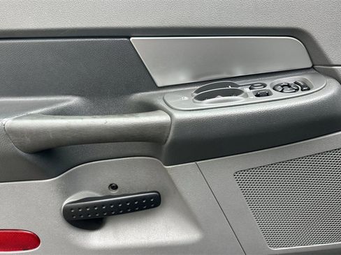 Used 2009 Dodge Ram 2500 Truck SLT w/ Trailer Tow Group image 11