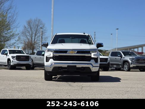 Used 2023 Chevrolet Silverado 1500 LT image 2
