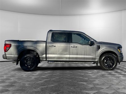Used 2024 Ford F150 XLT w/ Mobile Office Package image 6
