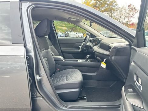 New 2026 Nissan Kicks SV w/ Cold Weather Package image 27