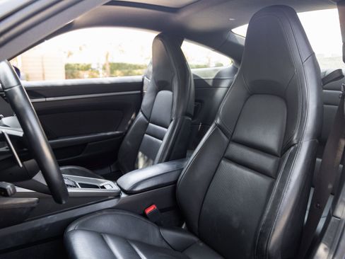 Certified 2020 Porsche 911 Carrera S image 31