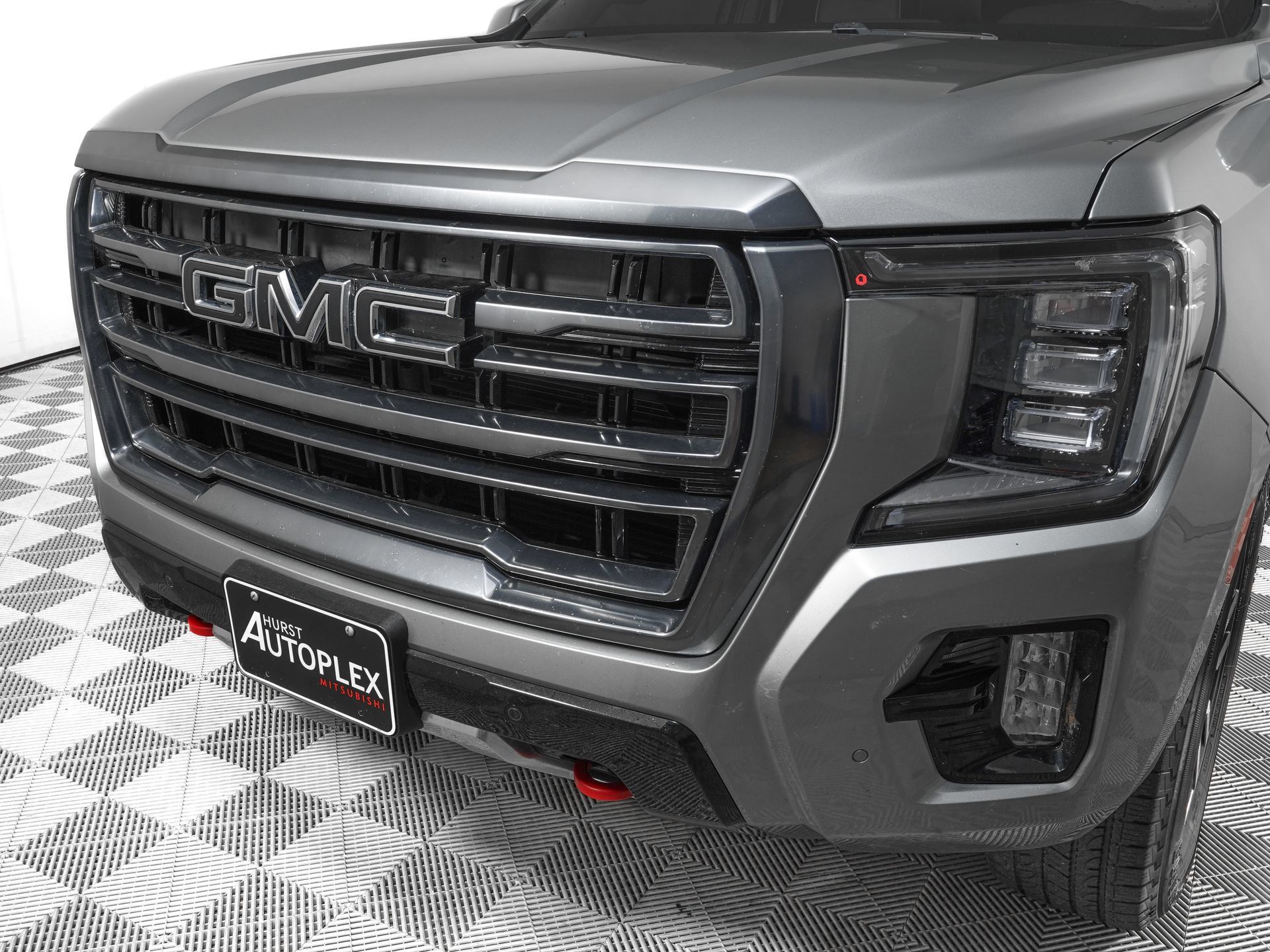 Used 2023 GMC Yukon AT4 AWD/4WD image 32