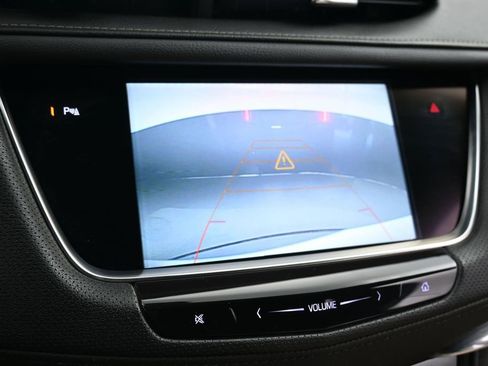Used 2019 Cadillac XT5 FWD image 18
