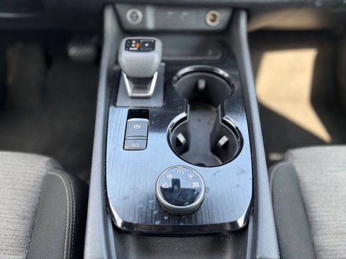 Used 2023 Nissan Rogue SV AWD/4WD image 28