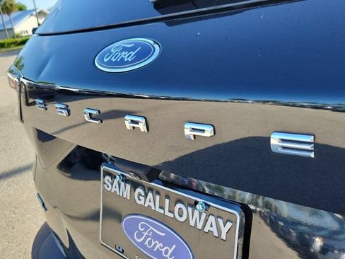 Certified 2022 Ford Escape SEL w/ Technology Package FWD image 7
