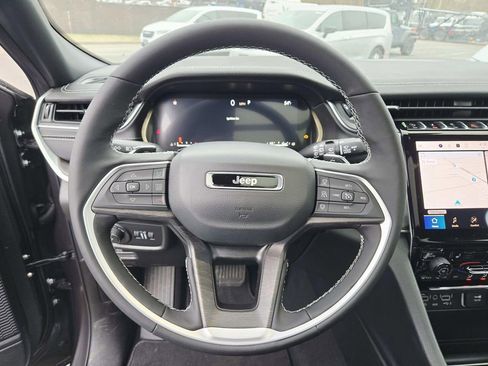 New 2025 Jeep Grand Cherokee L Limited image 21