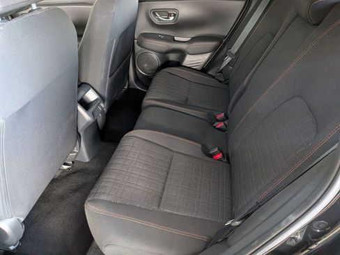 Used 2025 Honda HR-V Sport image 21
