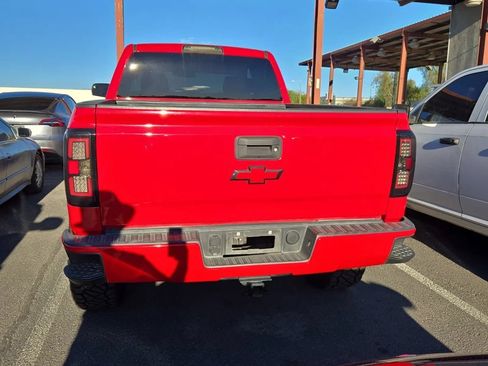 Used 2017 Chevrolet Silverado 1500 Custom RWD image 3