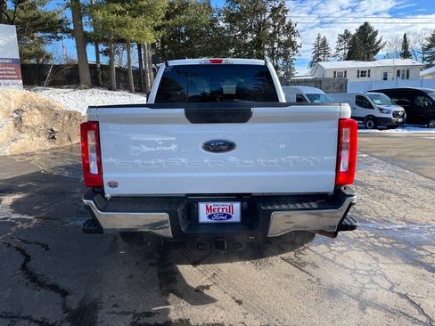 Used 2023 Ford F350 XLT image 5