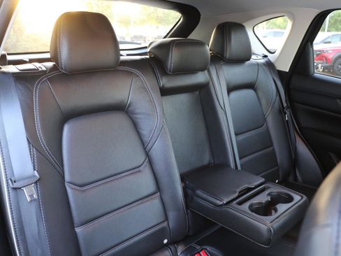 Certified 2025 MAZDA CX-5 AWD 2.5 S w/ Preferred Package image 9