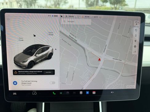 Used 2020 Tesla Model Y Long Range image 19