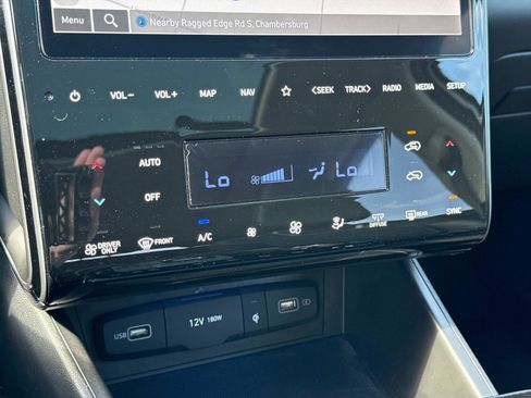 Used 2024 Hyundai Tucson Limited AWD/4WD image 6