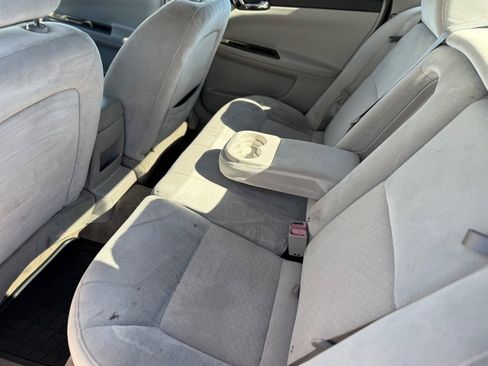 Used 2014 Chevrolet Impala Limited LS image 15