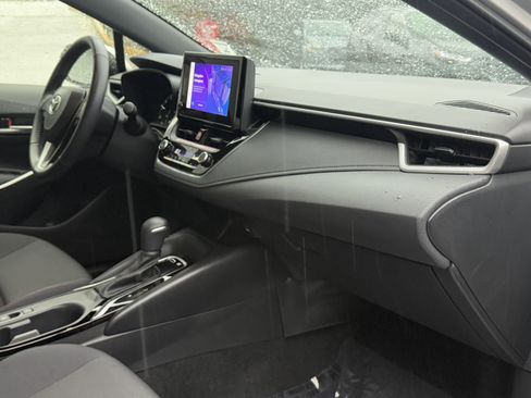 Certified 2025 Toyota Corolla SE image 23