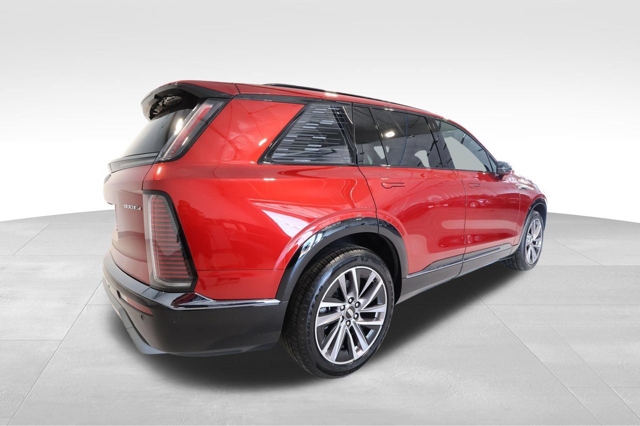Certified 2026 Cadillac Vistiq Sport w/ LPO, Floor Liner Package AWD/4WD image 4
