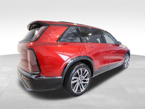 Certified 2026 Cadillac Vistiq Sport w/ LPO, Floor Liner Package AWD/4WD image 4