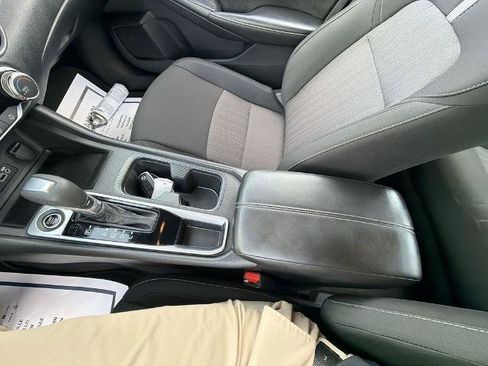 Certified 2025 Nissan Sentra SV FWD image 26